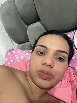 Snapshot of Anavalle chatting on March 5, 2026, 9:54 pm Anavalle online show from March 5, 2026, 9:54 pm