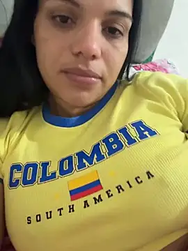 Snapshot of Anavalle chatting on February 18, 2026, 1:51 pm Anavalle online show from February 18, 2026, 1:51 pm