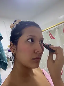 IsabellaJoness  online show from September 30, 2025, 10:54 am