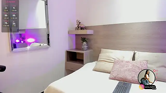 Ivana Hall online show from November 13, 2025, 7:51 pm