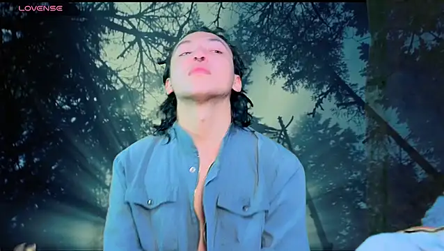 -BlueOpal- online show from October 9, 2025, 7:03 pm