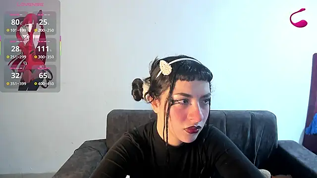 kitty  chs online show from September 30, 2025, 10:54 am