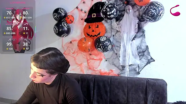 kitty  chs online show from October 2, 2025, 12:30 pm