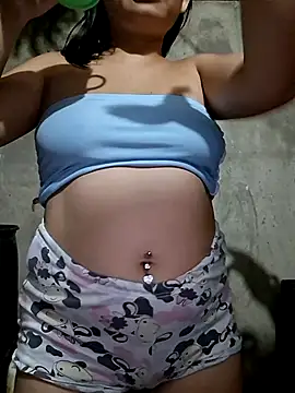 hot-mom22 online show from October 16, 2025, 1:25 am