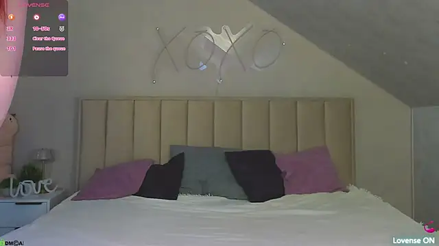 Berta Kelly online show from June 10, 2026, 12:23 am