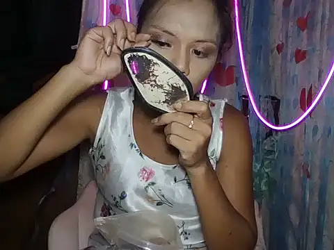 Kim25xxxx online show from August 3, 2026, 6:54 am