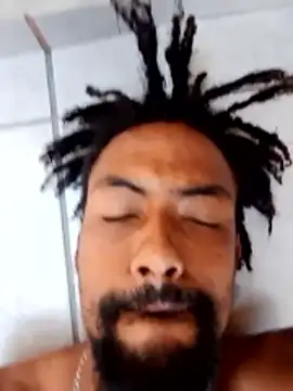 Snapshot of Goofygoody17 chatting on February 6, 2026, 10:33 am Goofygoody17 online show from February 6, 2026, 10:33 am