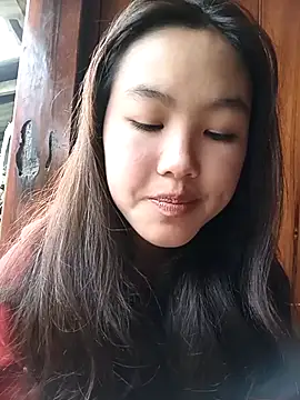 Mai lovely online show from December 14, 2025, 6:52 am