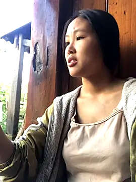 Mai lovely online show from October 18, 2025, 1:51 am