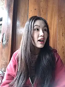 Mai lovely online show from December 17, 2025, 1:54 am