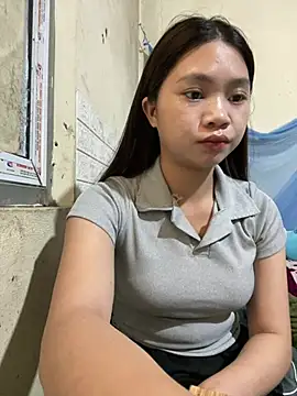 Mayy1 online show from April 28, 2026, 2:27 am