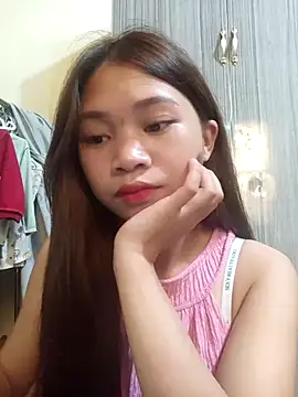 Mayy1 online show from September 24, 2025, 1:13 am