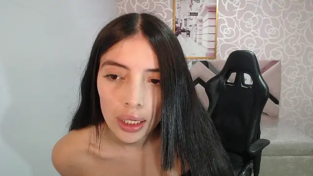 cynthia ch online show from October 11, 2025, 3:29 am