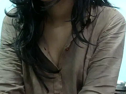 Lusty Shreya  online show from March 21, 2026, 8:04 am