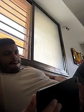 SilentTerr online show from February 2, 2026, 7:40 am