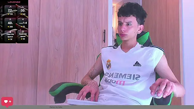 Skinny batman online show from October 1, 2025, 4:22 pm