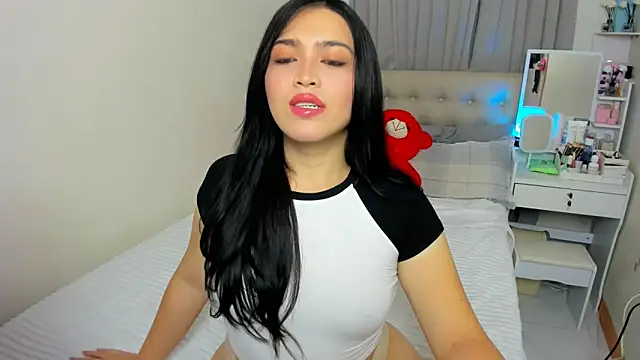 Snapshot of BubbbleButtDemi chatting on March 7, 2026, 7:04 am BubbbleButtDemi online show from March 7, 2026, 7:04 am