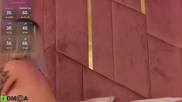 AriannaLure online show from October 4, 2025, 6:31 pm