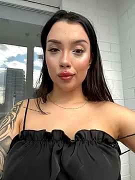 kiss Lissa online show from September 27, 2025, 11:05 am