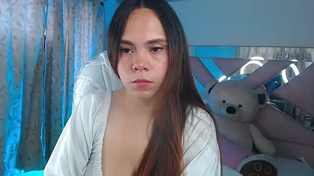 samycollens online show from October 3, 2025, 1:01 pm