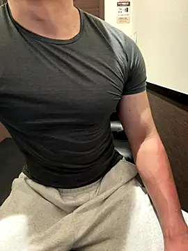 Snapshot of Riku_999 chatting on October 4, 2025, 6:26 am Riku 999 online show from October 4, 2025, 6:26 am