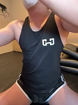 Snapshot of Riku_999 chatting on March 6, 2026, 11:38 am Riku 999 online show from March 6, 2026, 11:38 am