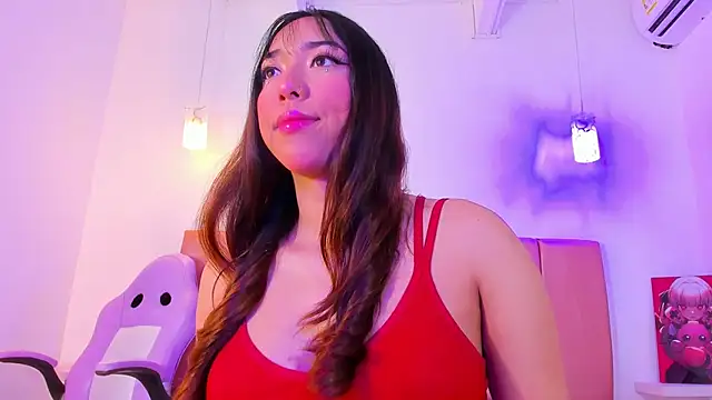 emily  walker online show from December 17, 2025, 3:33 am