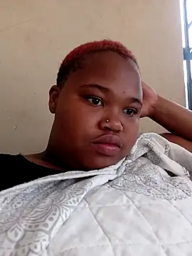 BustyBMWx online show from November 1, 2025, 1:38 pm