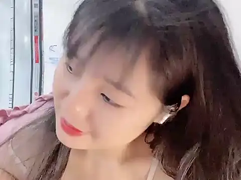 Lie liee online show from June 26, 2026, 2:06 am