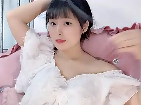 Lie liee online show from June 23, 2026, 2:04 pm