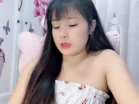 Lie liee online show from July 17, 2026, 1:41 pm