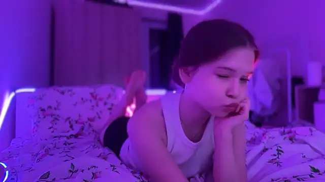 CandysRose online show from October 17, 2025, 9:16 pm