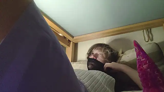 LilithsEve online show from September 30, 2025, 5:08 pm