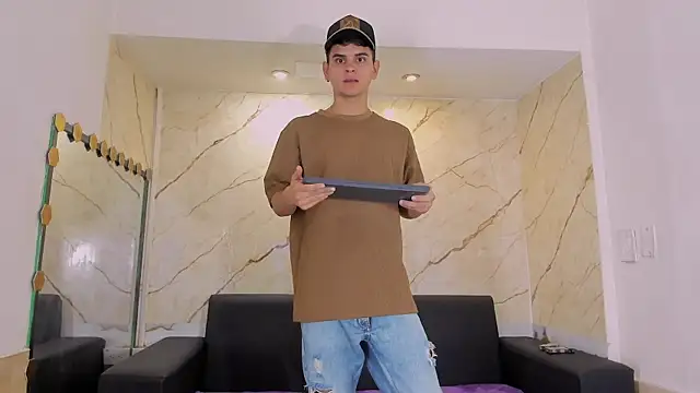 liam coleman25 online show from January 9, 2026, 4:41 am