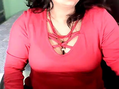 BABITA KUMARII online show from November 17, 2025, 5:06 pm