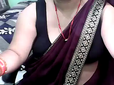 BABITA KUMARII online show from April 30, 2026, 4:58 pm
