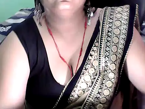 BABITA KUMARII online show from July 24, 2026, 5:09 pm