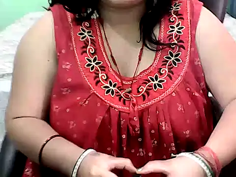 BABITA KUMARII online show from June 7, 2026, 5:07 pm