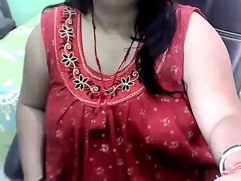 BABITA KUMARII online show from June 11, 2026, 10:07 pm