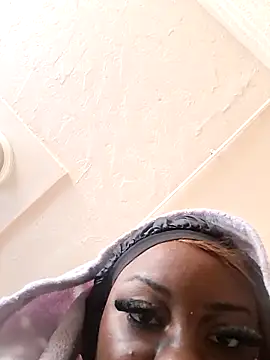 itz mocha online show from April 16, 2026, 12:11 am