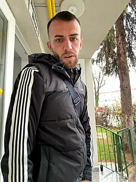 Snapshot of sexyman1936 chatting on November 30, 2025, 9:43 am sexyman1936 online show from November 30, 2025, 9:43 am