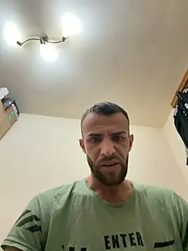 Snapshot of sexyman1936 chatting on November 26, 2025, 9:37 pm sexyman1936 online show from November 26, 2025, 9:37 pm