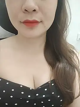 Girl Shy2000 online show from June 9, 2026, 2:40 pm