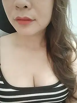 Girl Shy2000 online show from June 20, 2026, 8:41 am