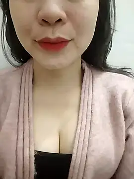 Girl Shy2000 online show from January 6, 2026, 1:48 pm