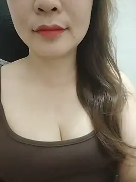 Girl Shy2000 online show from June 8, 2026, 2:06 pm