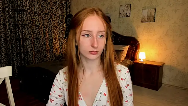 TwilightSerena online show from September 27, 2025, 4:40 am