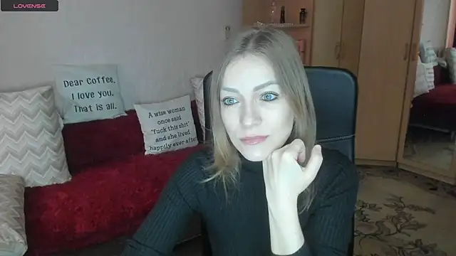 Tiffany Bates online show from April 26, 2026, 9:17 am