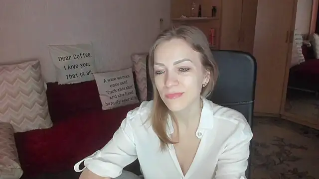 Tiffany Bates online show from March 19, 2026, 10:15 am