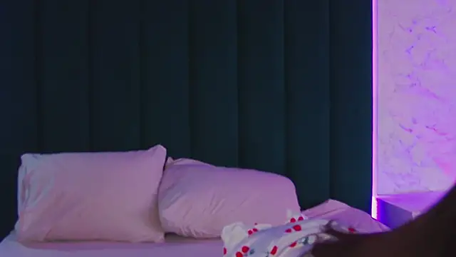 Snapshot of Luna_Olsen chatting on March 8, 2026, 5:11 am Luna Olsen online show from March 8, 2026, 5:11 am